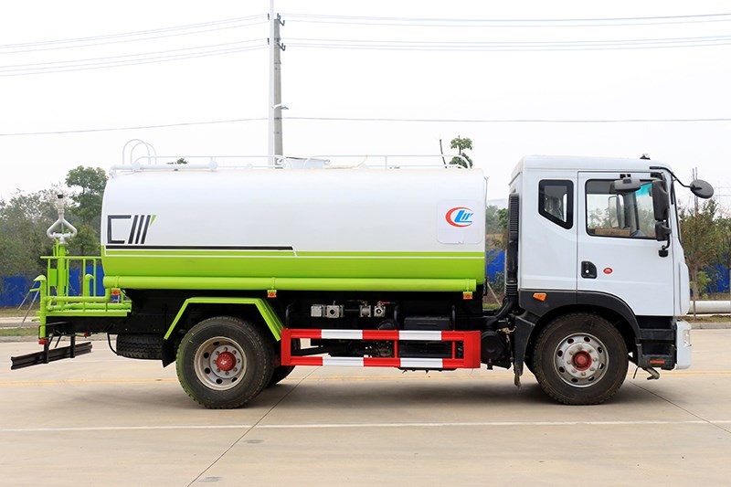 國六東風(fēng)D9 12噸-14噸灑水車