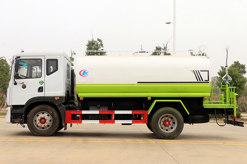 國六東風(fēng)D9 12噸-14噸灑水車