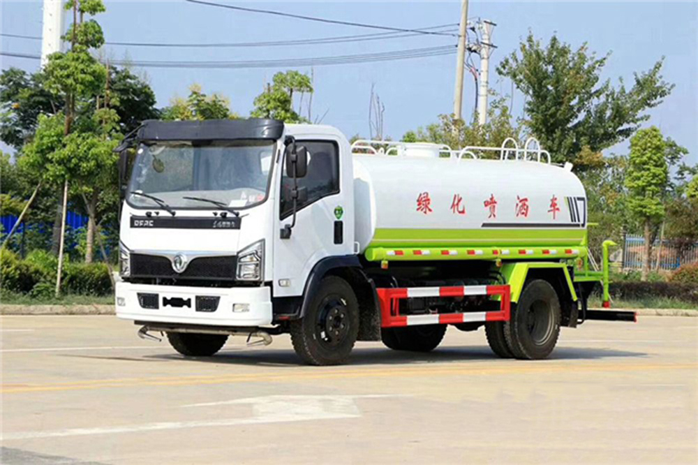 國六東風(fēng)福瑞卡10噸灑水車