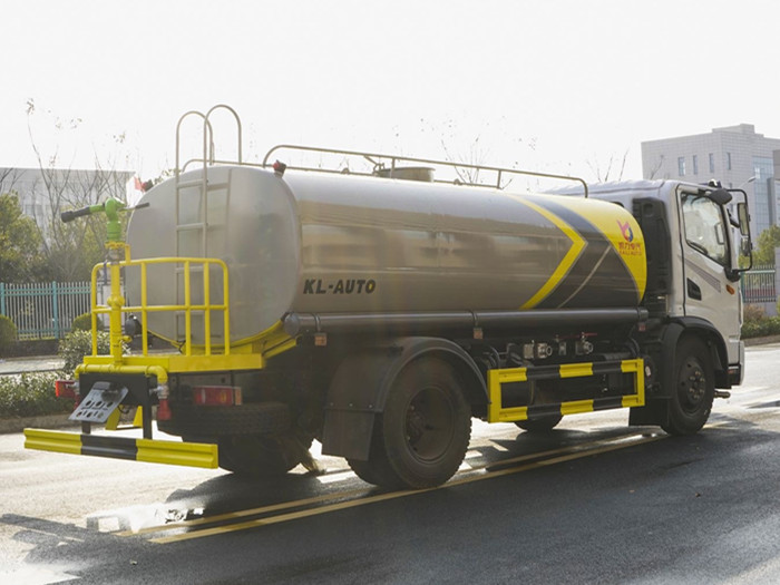國(guó)六華神T3 10噸灑水車