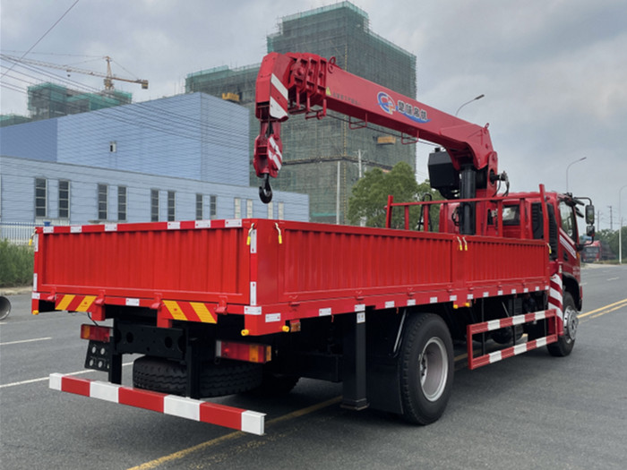 國六東風暢行DV3單排 8噸隨車吊_隨車吊廠家